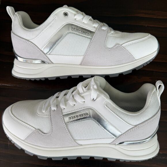 Shoes - Size 10 - Skechers Women's Runway Posh Gal Super Lightweight Retro Sneaker